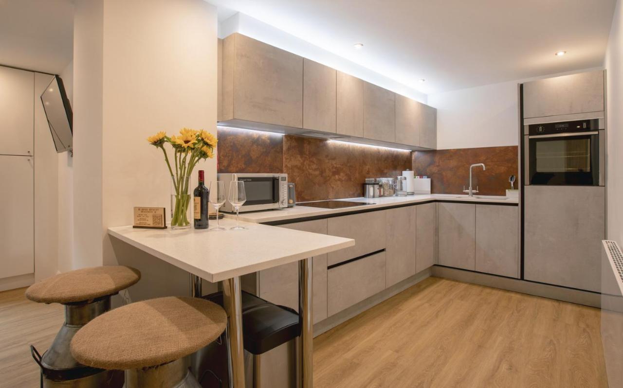 Apartamento No 1 Wood Street Swindon Exterior foto